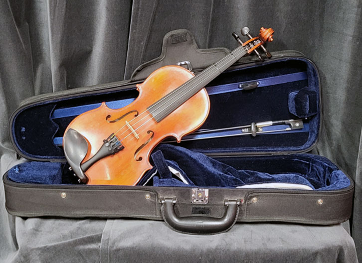 Used Ji V-35 1/2 Violin